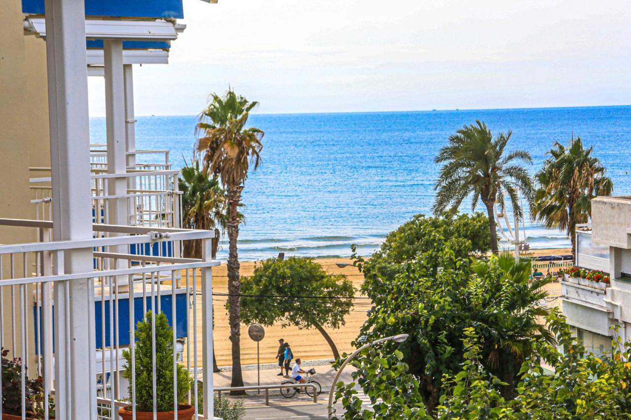 Coral - Only Families Apartment Cambrils Exterior photo