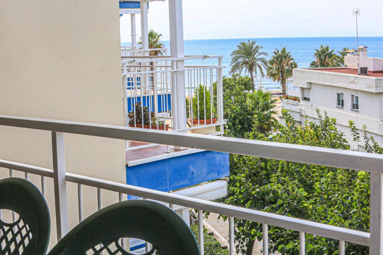 Coral - Only Families Apartment Cambrils Exterior photo